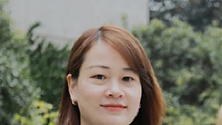 <div class="col-md-7" style="padding:0 20px 0 0;"> 								<h3>邵曉麗</h3> 								<p>中國核工業華興建設有限公司<br /><br /></p> 							</div><p class="description">成長，有很多定義，我把它理解為不斷學習，不斷感悟的一種經歷。2017年參加的“天揚杯”全國建筑業財稅知識競賽就是</p>